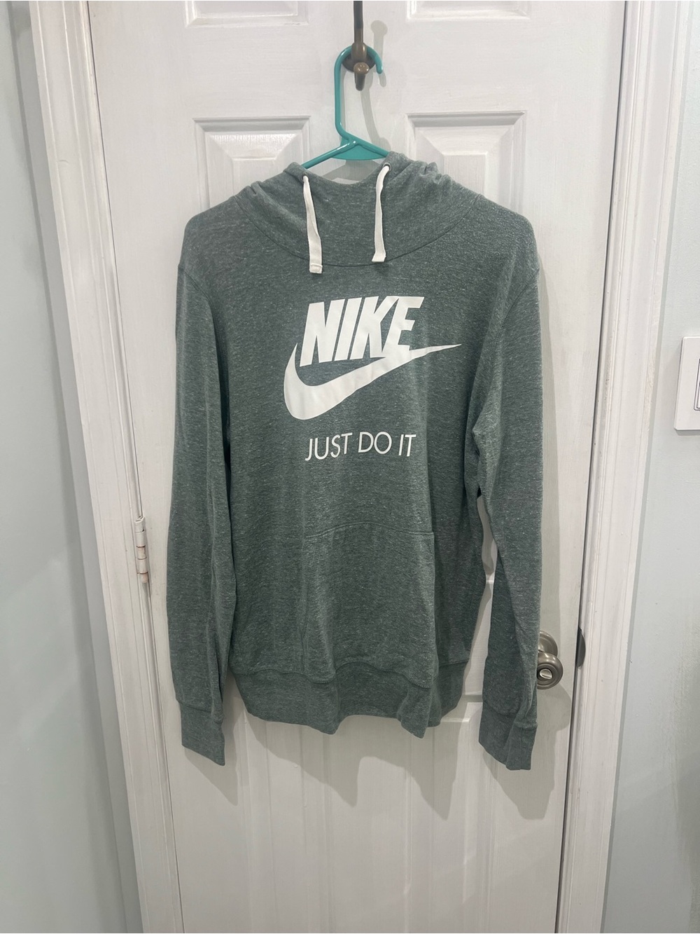 Nike Women's Sportswear Gym Vintage Pullover Hoodie